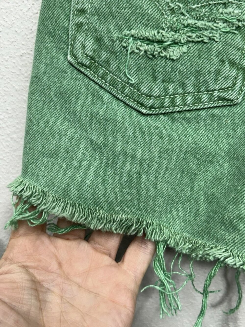 Vintage Levi's Orange Tab Denim Jean Shorts Womens Size 3 Green 24”W Cut Off 90s - Picture 11 of 11